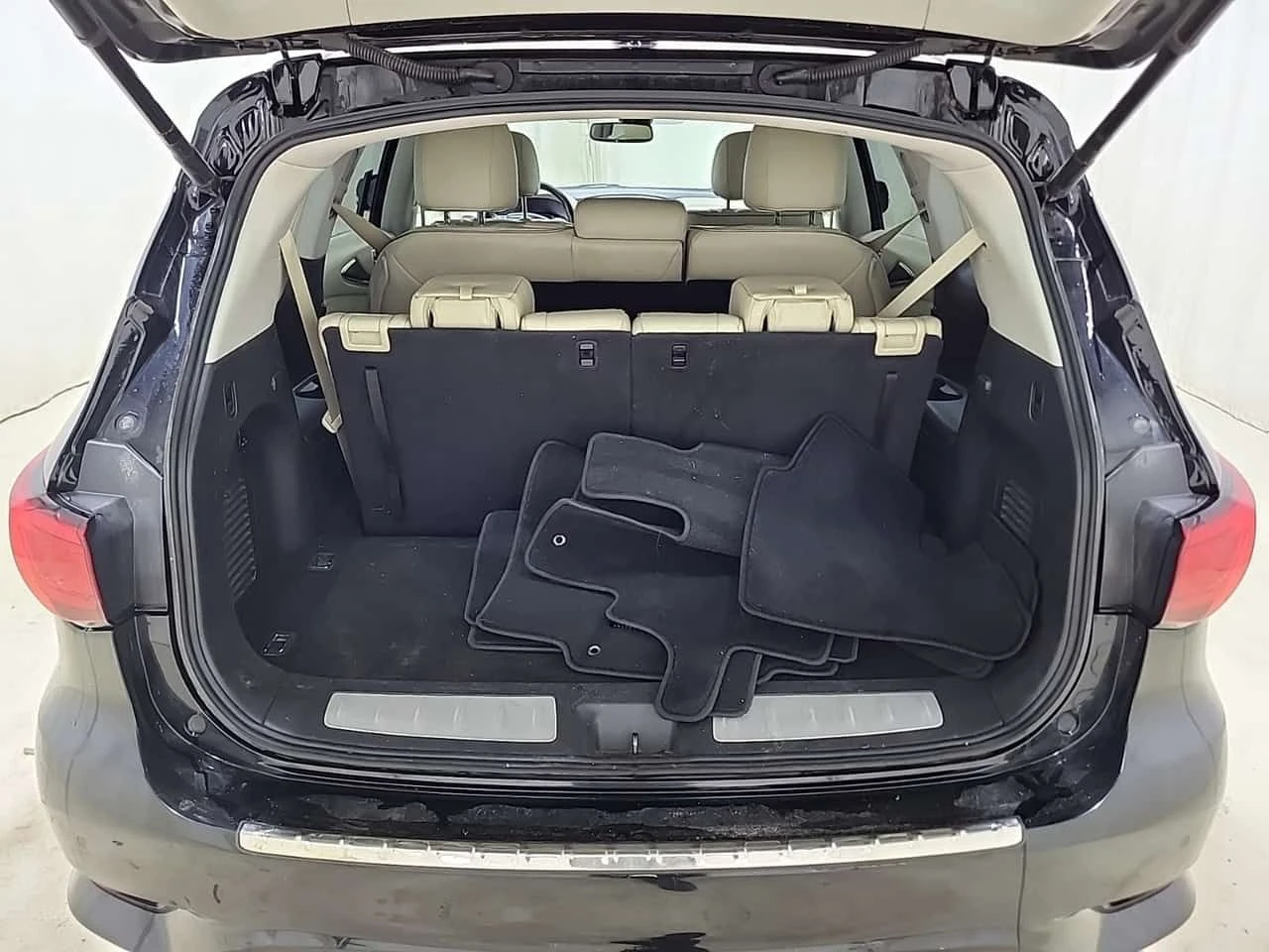 Infiniti QX60 PREMIUM AWD| ПОДГРЕВИ| ПАНОРАМА| 7 МЕСТА| 2 КЛЮЧА|, снимка 7 - Автомобили и джипове - 55063201