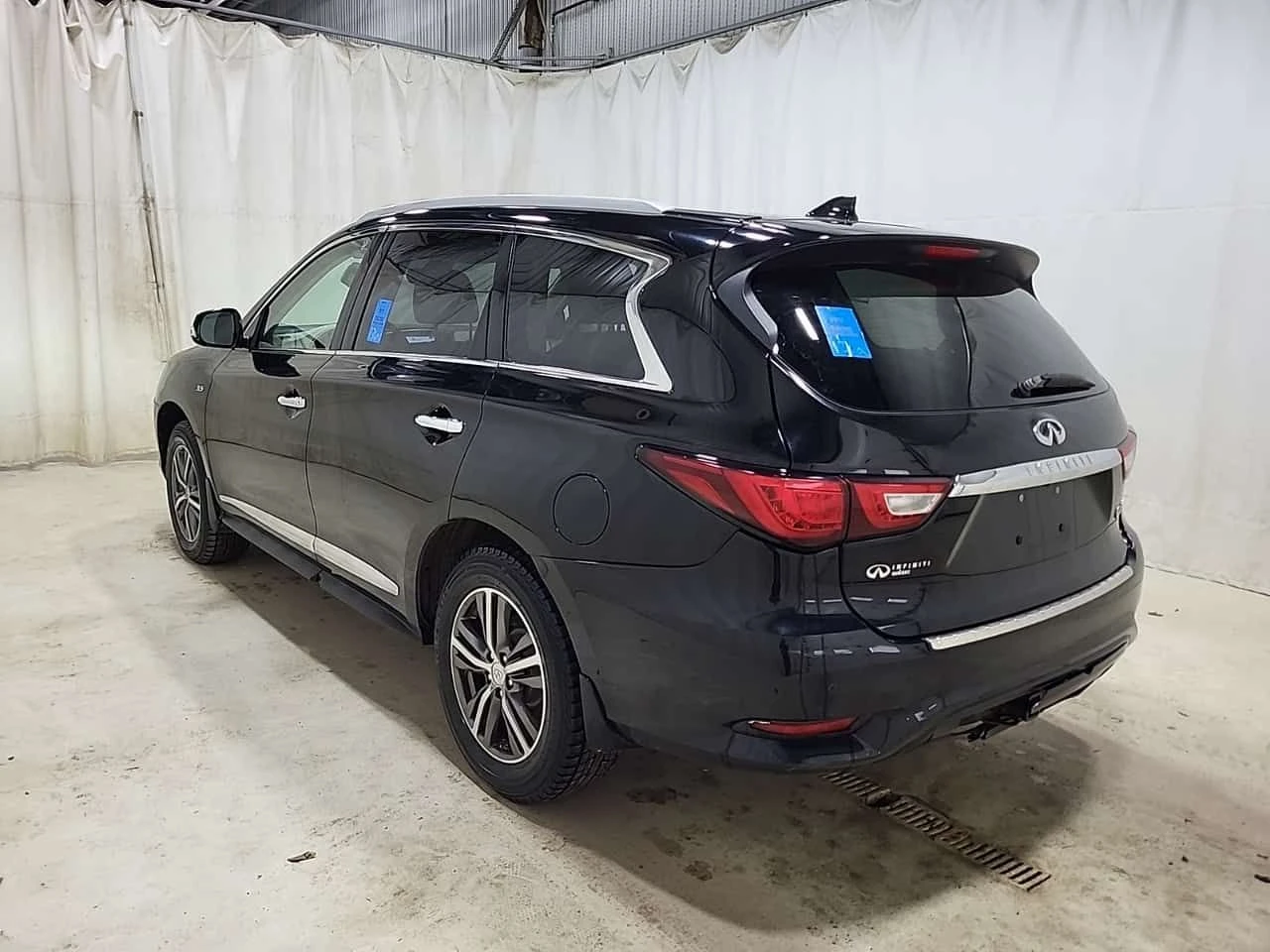 Infiniti QX60 PREMIUM AWD| ПОДГРЕВИ| ПАНОРАМА| 7 МЕСТА| 2 КЛЮЧА|, снимка 4 - Автомобили и джипове - 55063201