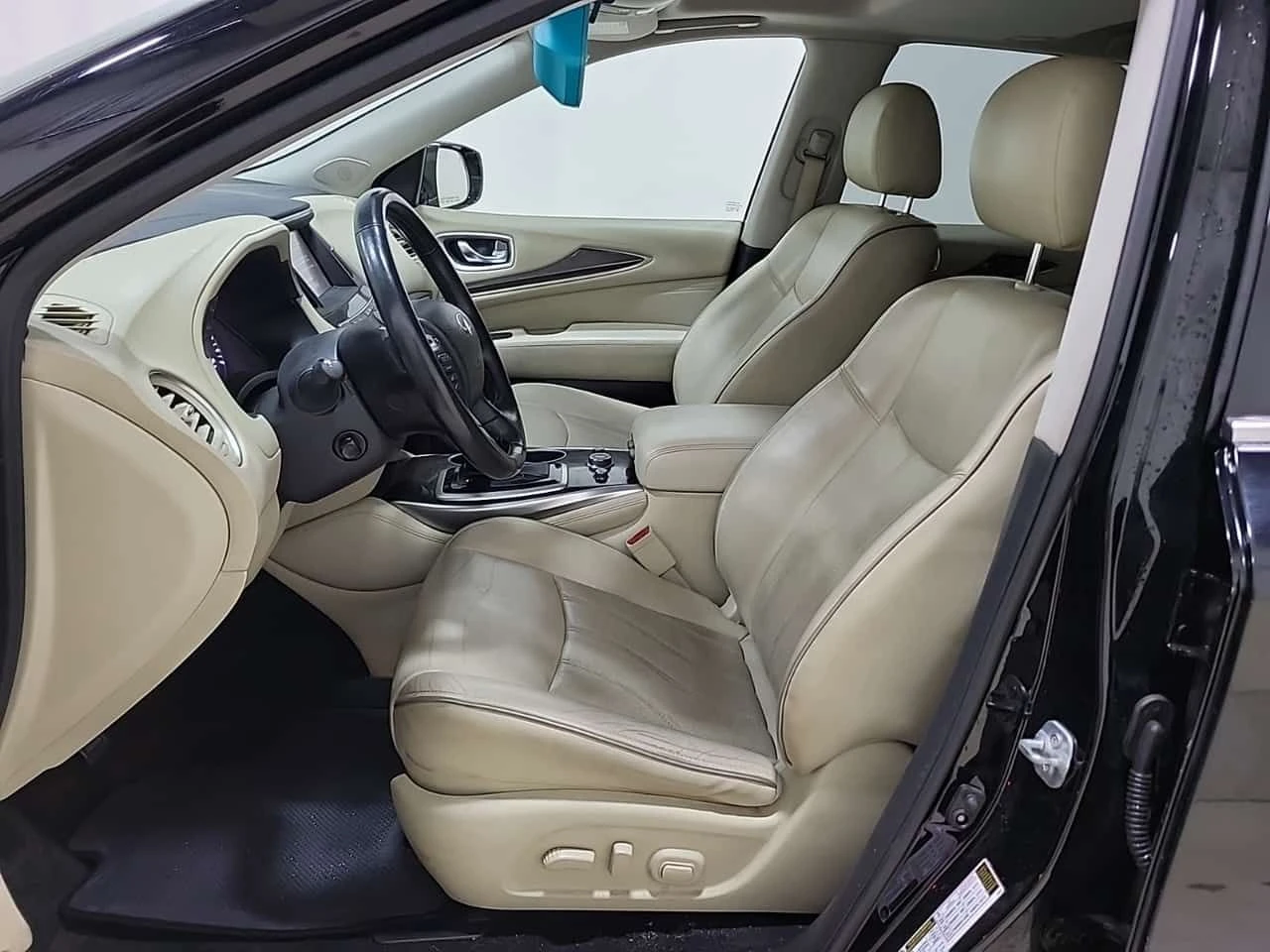 Infiniti QX60 PREMIUM AWD| ПОДГРЕВИ| ПАНОРАМА| 7 МЕСТА| 2 КЛЮЧА|, снимка 10 - Автомобили и джипове - 55063201