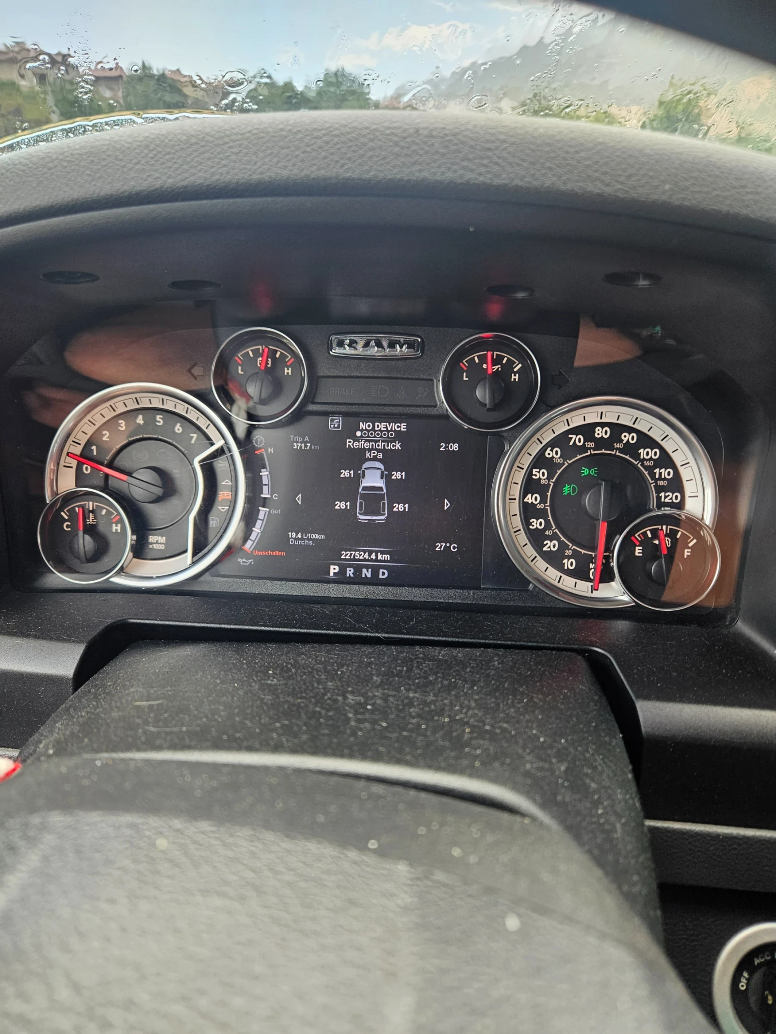 Dodge RAM 1500, снимка 10 - Автомобили и джипове - 55377458