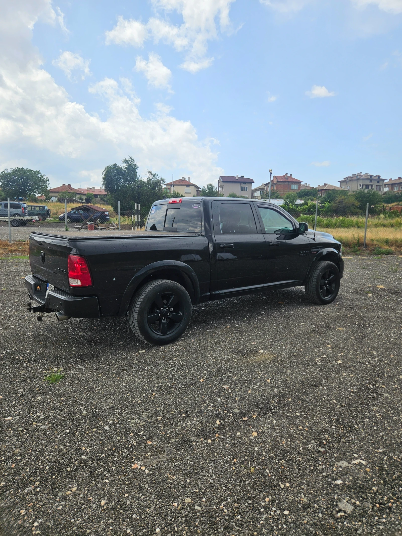 Dodge RAM 1500, снимка 3 - Автомобили и джипове - 55377458