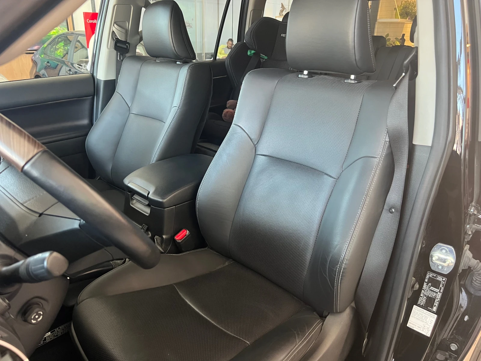 Toyota Land cruiser Black Edition, снимка 9 - Автомобили и джипове - 55484467