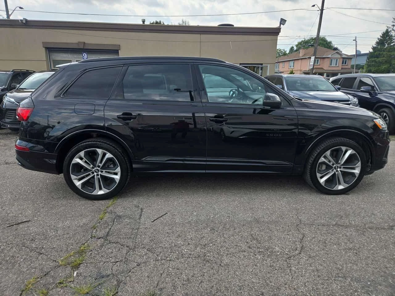 Audi Q7 * Progressiv * CARFAX * ОПЦИЯ ЗА ФИНАНСИРАНЕ, снимка 3 - Автомобили и джипове - 55667956