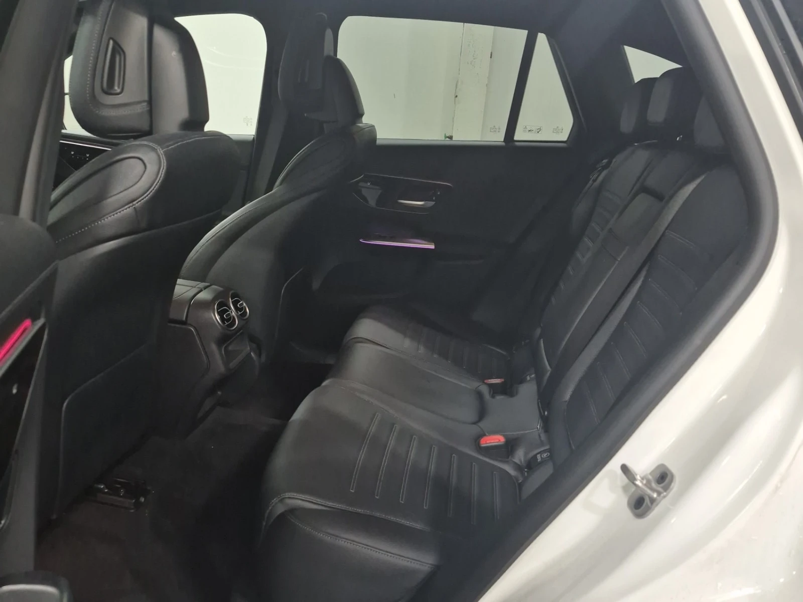 Mercedes-Benz GLC * 300 * CARFAX * БЕЗ ПЪРВОНАЧАЛНА ВНОСКА, снимка 12 - Автомобили и джипове - 55888474