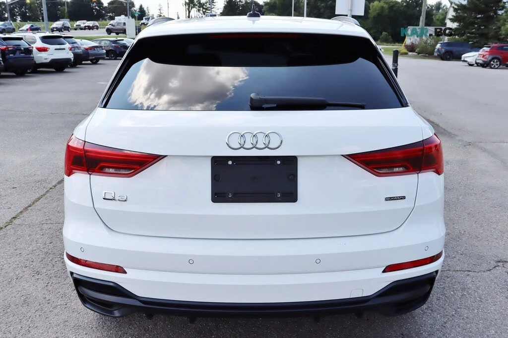 Audi Q3 45 TFSI Technik quattro* S-Line* PANORAMA* 360* , снимка 3 - Автомобили и джипове - 55965236