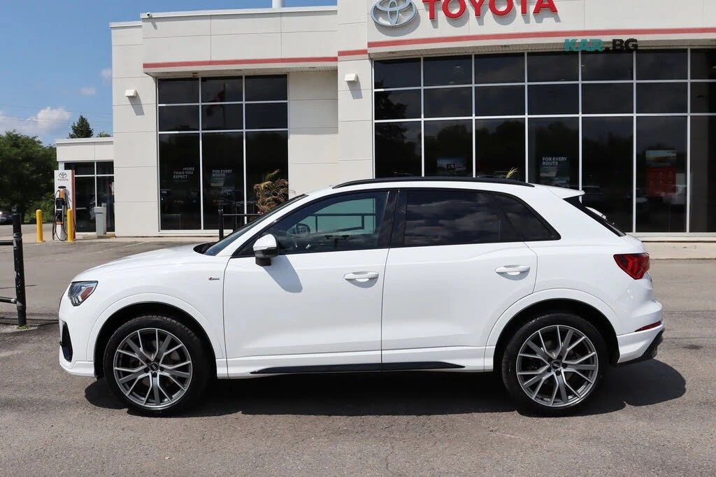 Audi Q3 45 TFSI Technik quattro* S-Line* PANORAMA* 360* , снимка 2 - Автомобили и джипове - 55965236