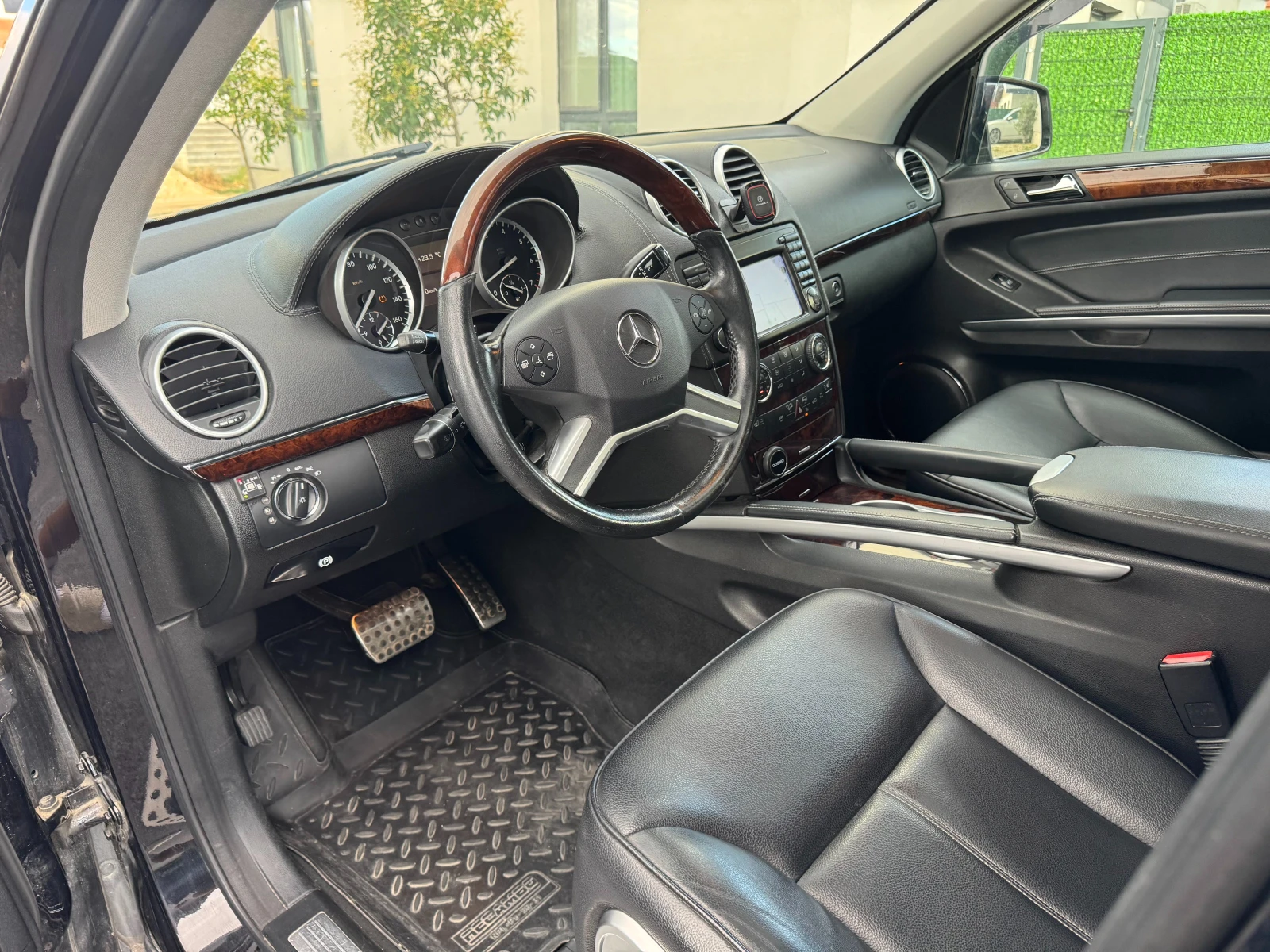 Mercedes-Benz GL 450 V8 4.7 LPG, снимка 12 - Автомобили и джипове - 56305427