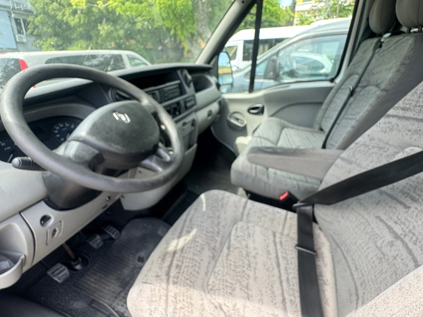 Renault Master 2.5 DCI KЛИМАТИК МАКСИ БАЗА - изображение 10