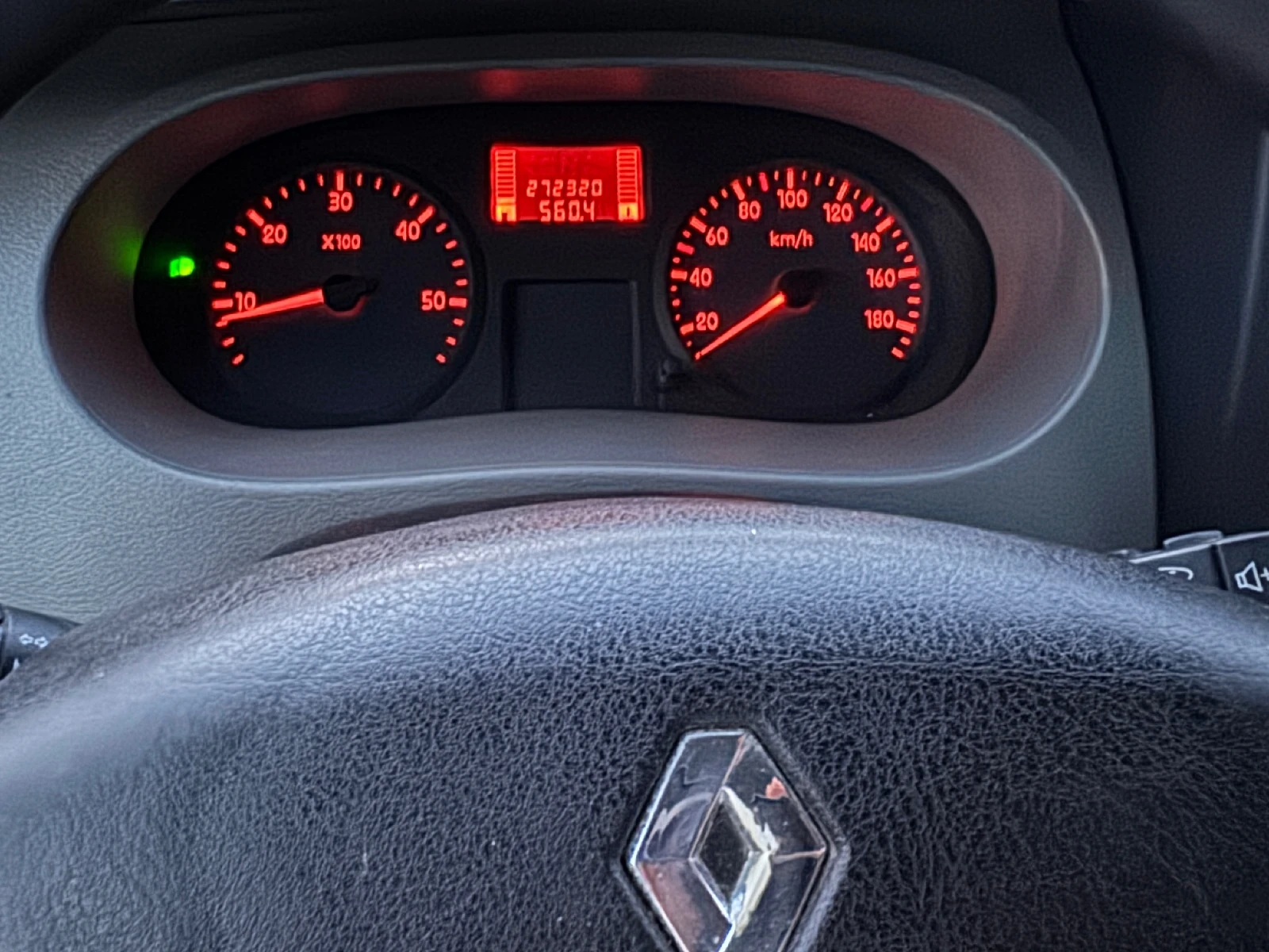 Renault Master 2.5 DCI KЛИМАТИК МАКСИ БАЗА - изображение 9