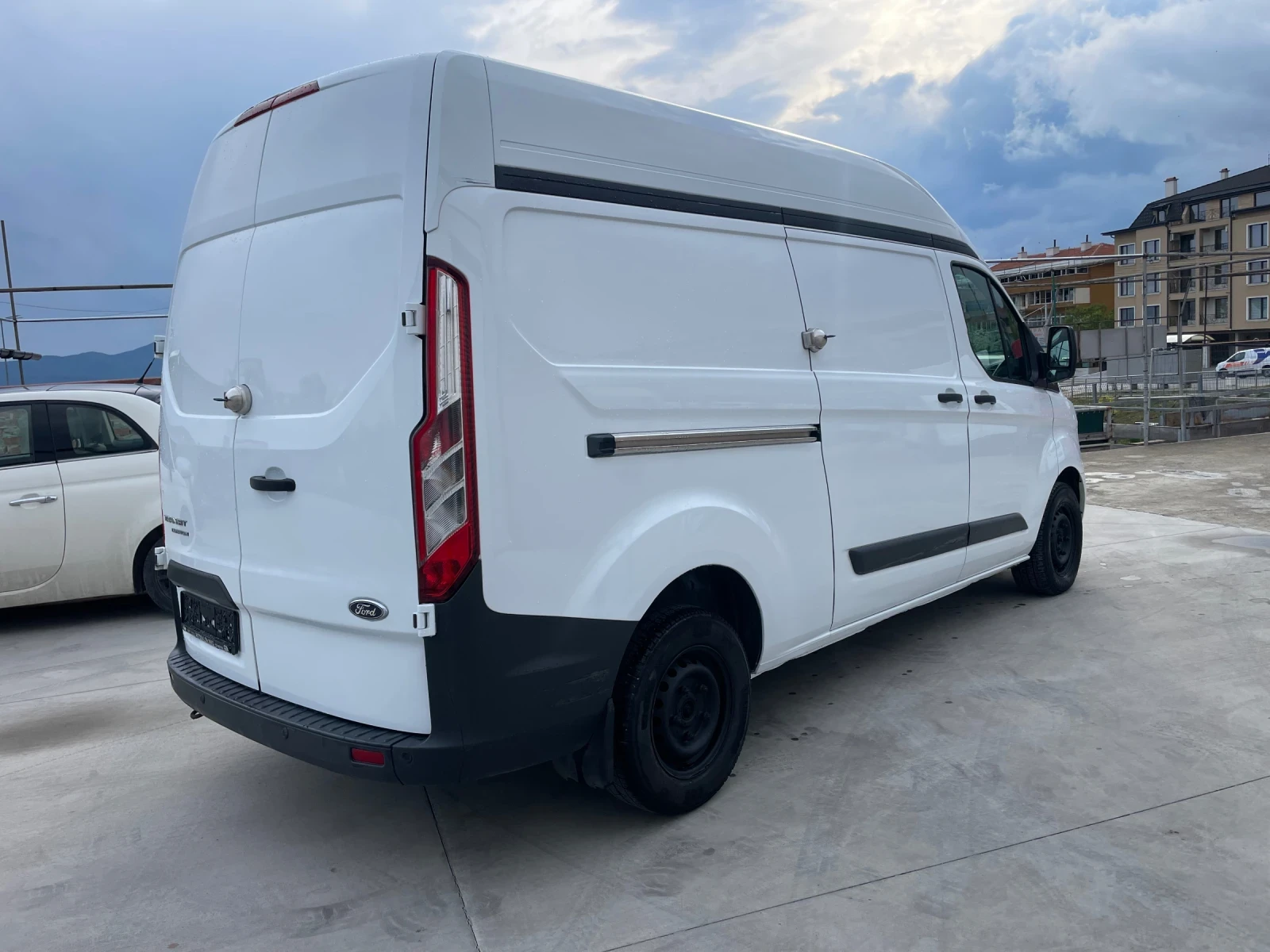 Ford Transit Custom 2.2 CDTI , снимка 5 - Бусове и автобуси - 54284745