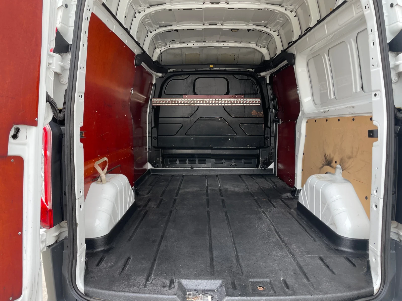 Ford Transit Custom 2.2 CDTI , снимка 7 - Бусове и автобуси - 54284745