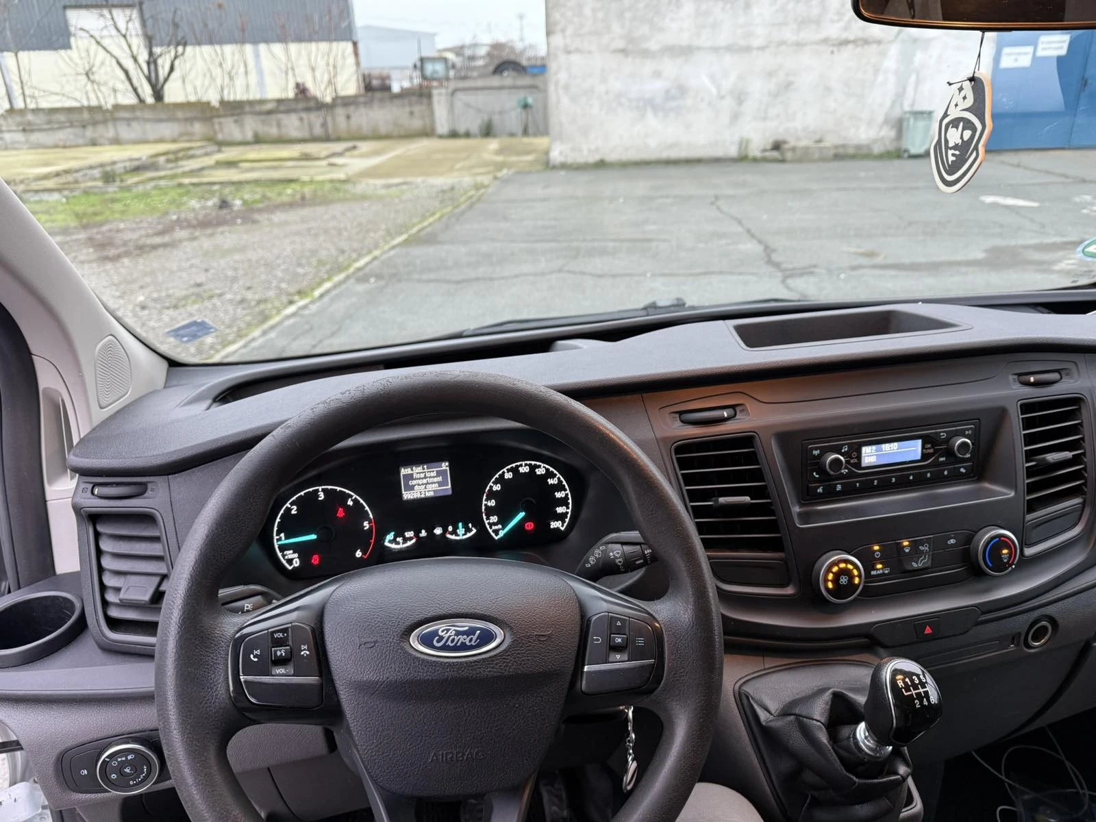 Ford Transit Custom, снимка 9 - Бусове и автобуси - 56088246