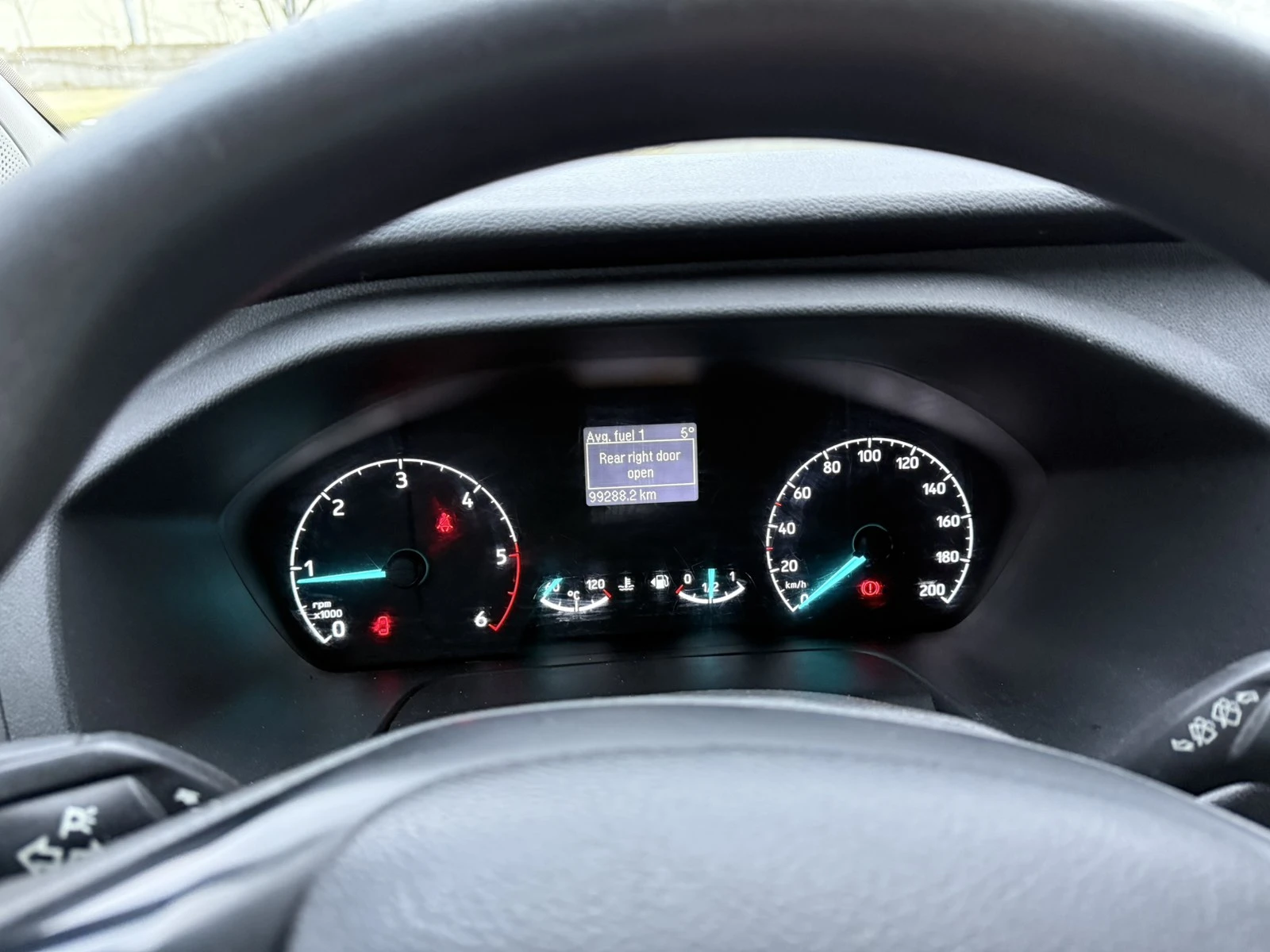 Ford Transit Custom, снимка 14 - Бусове и автобуси - 56088246