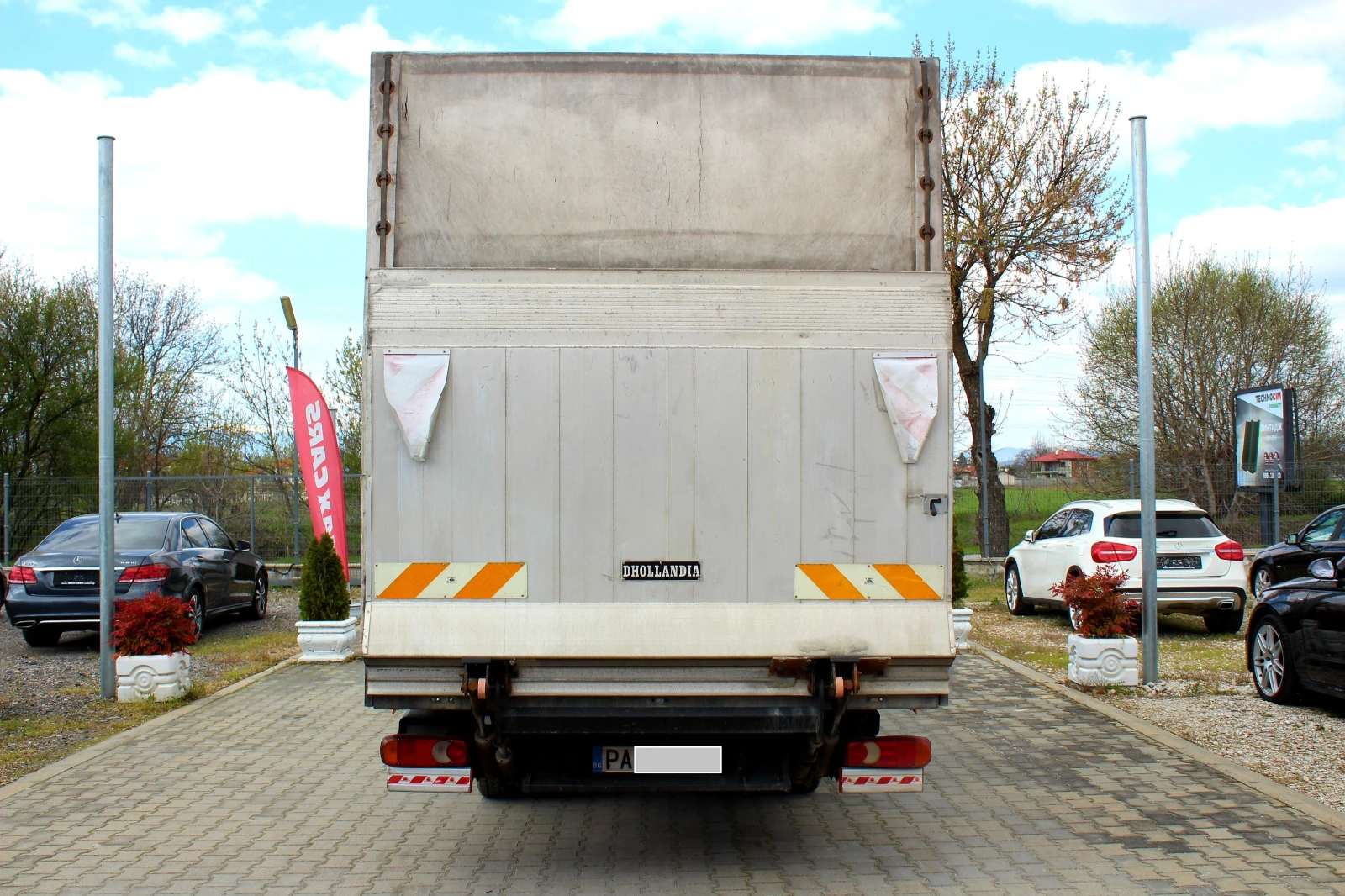 Nissan Kabstar 35.13 2.5D БОРД* СПАЛНА КАБИНА, снимка 5 - Камиони - 54159369