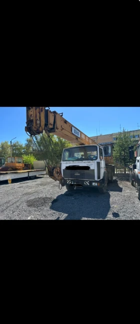 Автокран Друга марка МАЗ 533702, снимка 2