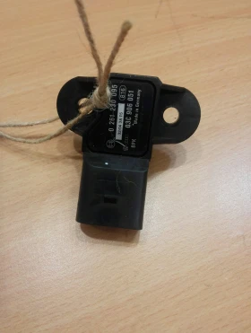 Мап сензор Фолксваген Голф 5 1.6Fsi бензин