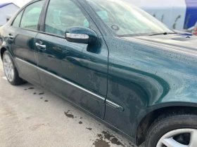Mercedes-Benz E 320, снимка 2