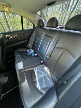 Mercedes-Benz E 320, снимка 11
