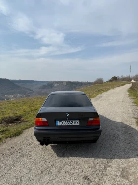 BMW 320, снимка 6