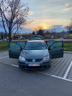 VW Golf 1.6 FSI 6 скорости, снимка 1