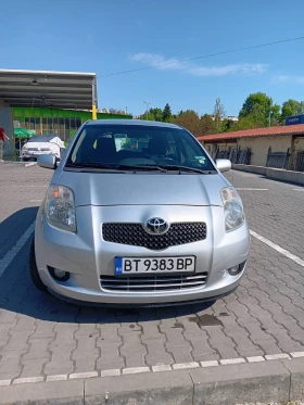 Обява за продажба на Toyota Yaris 1.1 ~8 500 лв. - изображение 1
