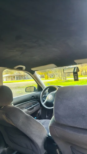 VW Golf - 2450 € / 4791.78 лв. - 75493396 12