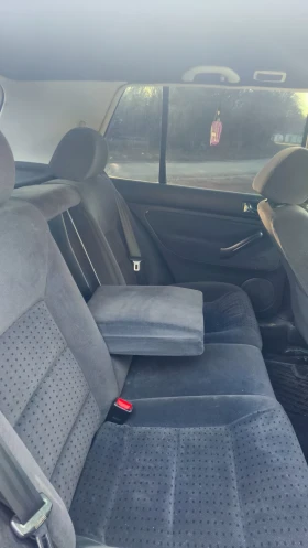 VW Golf - 2450 € / 4791.78 лв. - 75493396 14