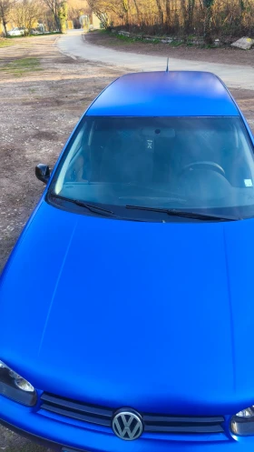 VW Golf - 2450 € / 4791.78 лв. - 75493396 9