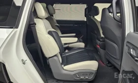 Kia EV9 GT-LINE AWD / МАСАЖ / ОБДУХ / 360 / HUD / FULL | Auto.bg — изображение 14