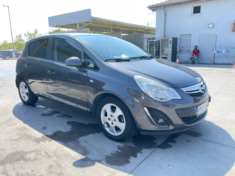 Opel Corsa 1.2 газ 86 коня facelift , снимка 1 - Автомобили и джипове - 47158698