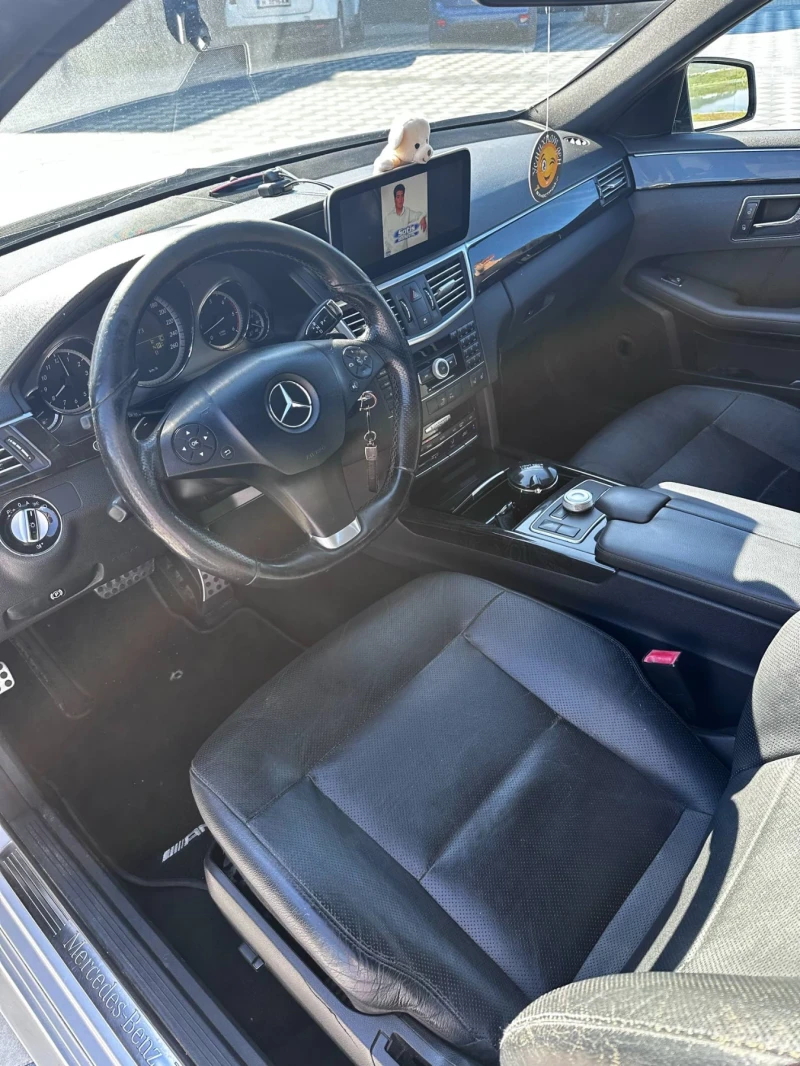 Mercedes-Benz E 350 AMG, снимка 8 - Автомобили и джипове - 52678336