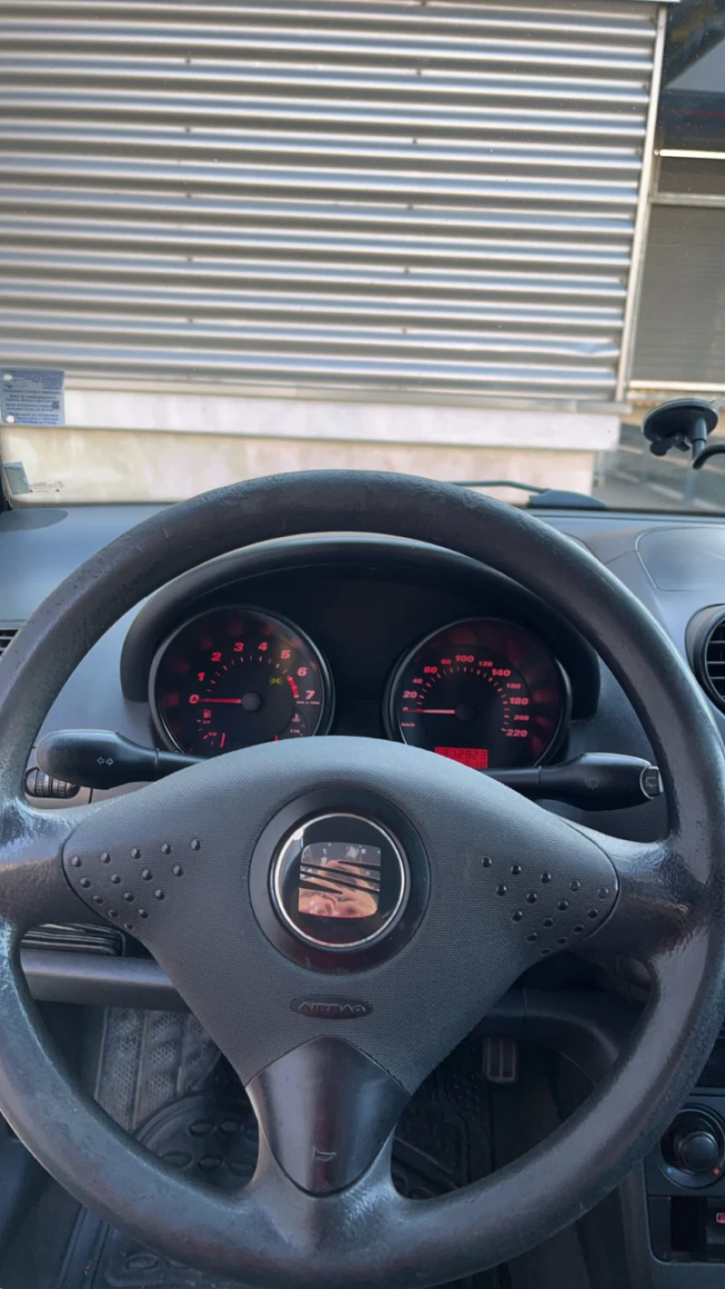 Seat Arosa 1.0, снимка 11 - Автомобили и джипове - 47644228