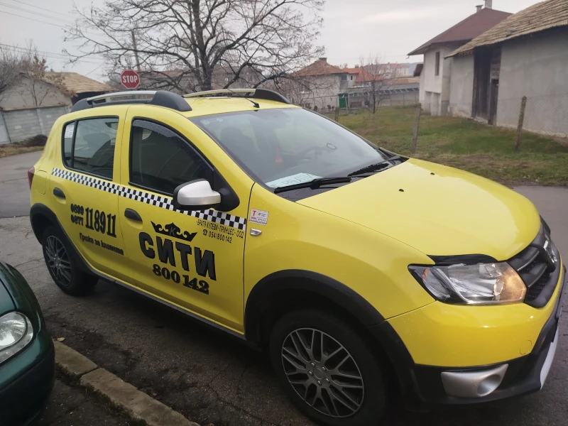 Dacia Sandero, снимка 4 - Автомобили и джипове - 48685299