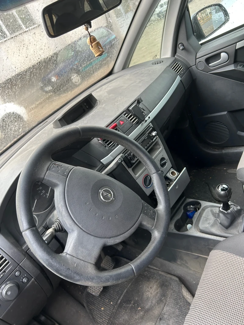 Opel Meriva, снимка 3 - Автомобили и джипове - 48353397