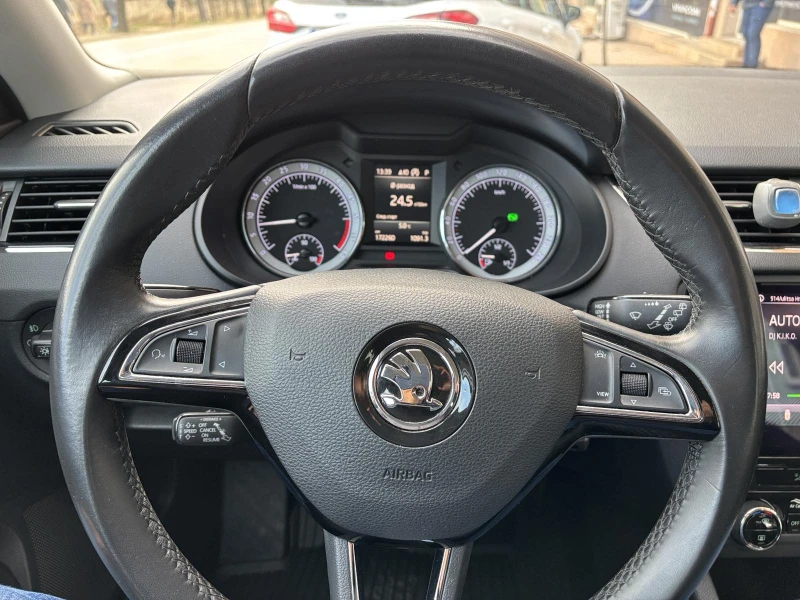 Skoda Octavia 2.0TDI, снимка 11 - Автомобили и джипове - 48967451