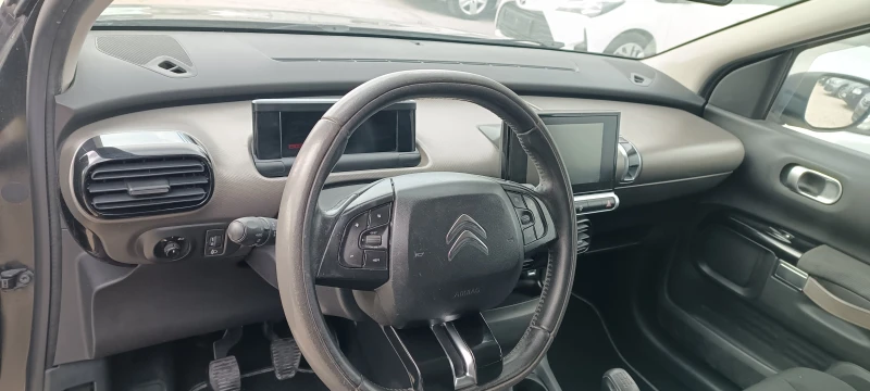 Citroen C4 Cactus 1.6HDI, снимка 11 - Автомобили и джипове - 49552116