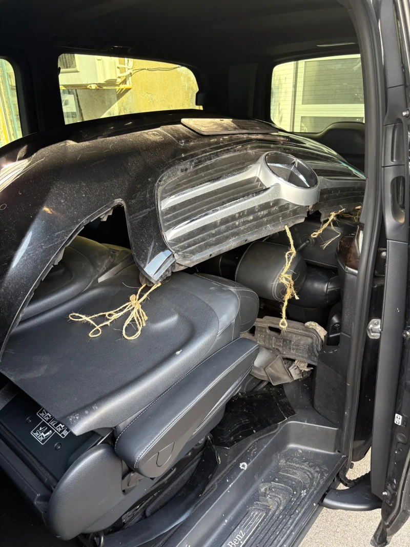 Mercedes-Benz V 300, снимка 5 - Автомобили и джипове - 51260708