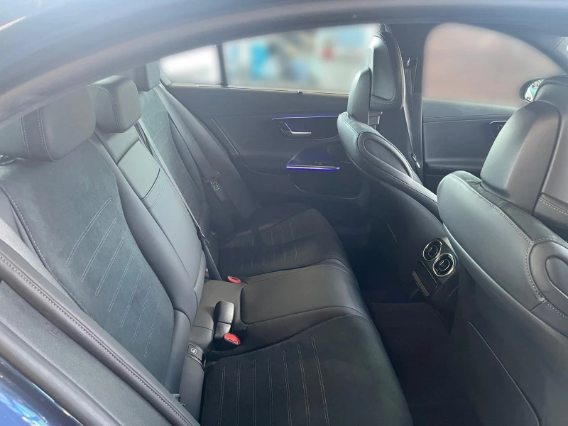 Mercedes-Benz C 300 d* AMG* MBUX* DISTR* MEMORY* LED* CAM* NAVI* , снимка 9 - Автомобили и джипове - 52072111