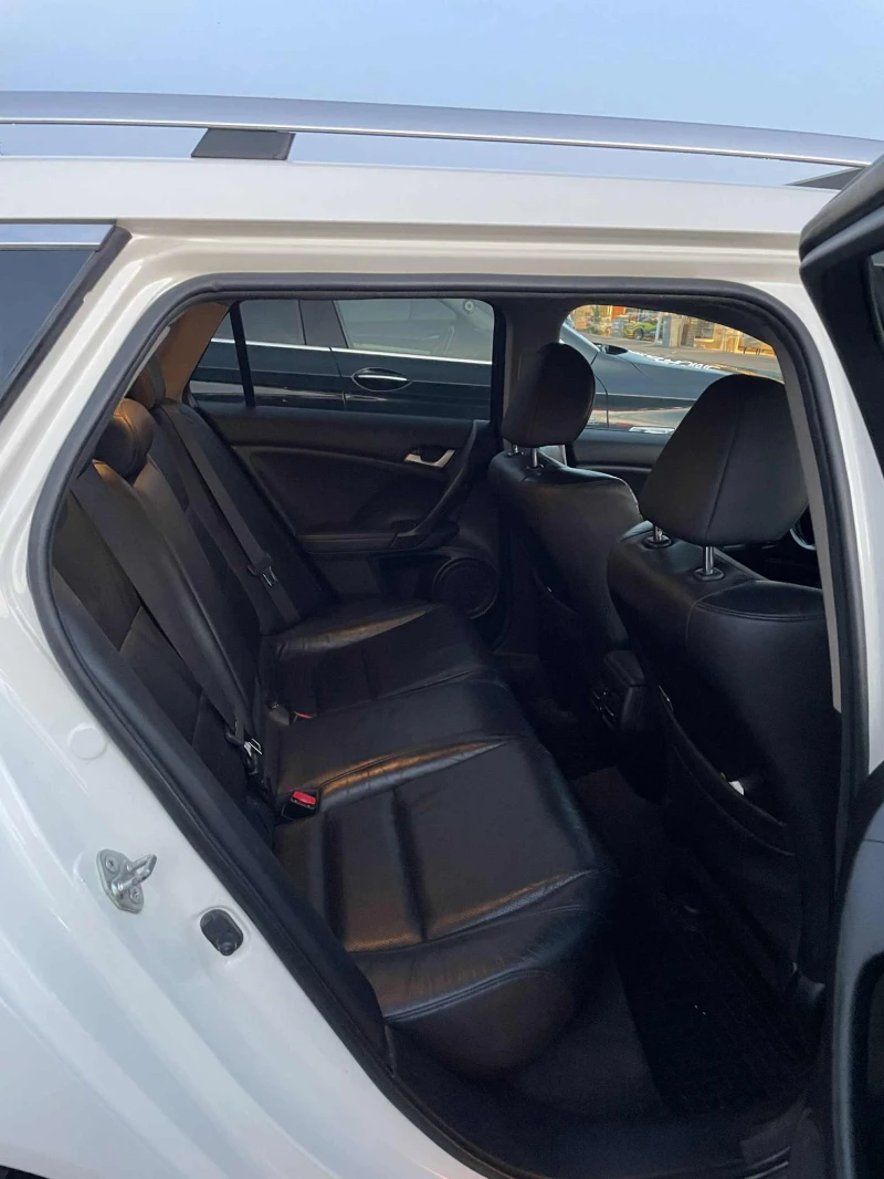 Honda Accord VIII DTEC , снимка 13 - Автомобили и джипове - 52153834