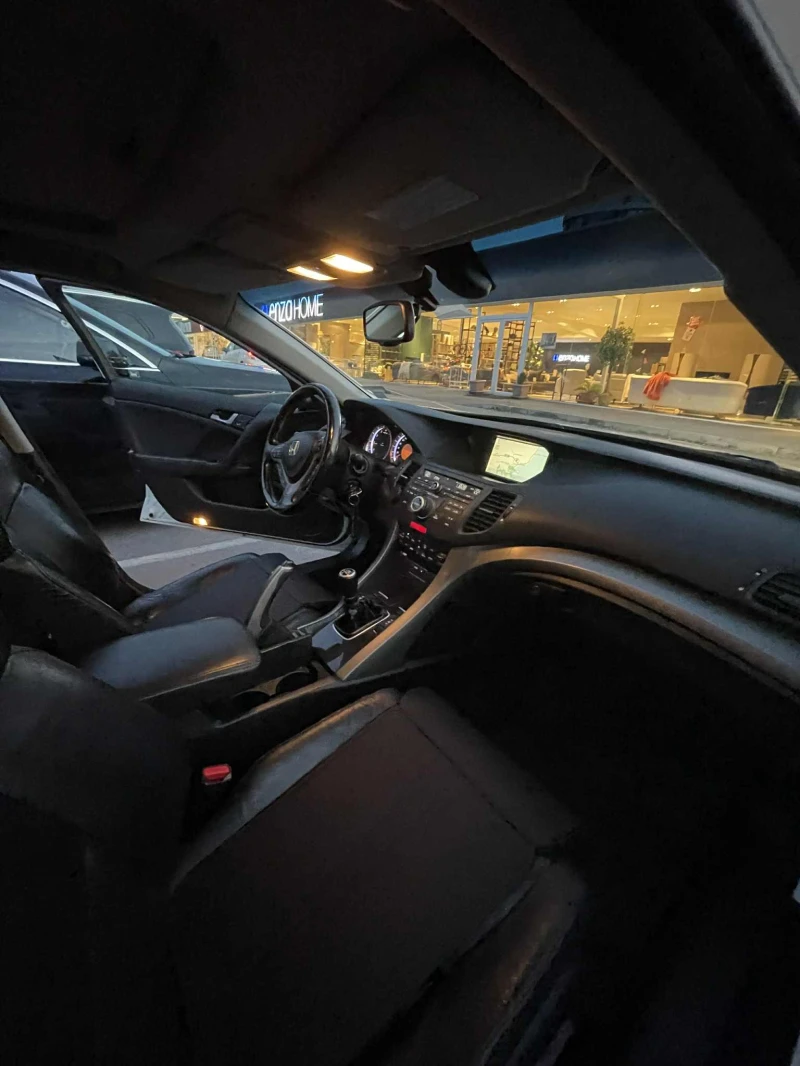 Honda Accord VIII DTEC , снимка 15 - Автомобили и джипове - 52153834