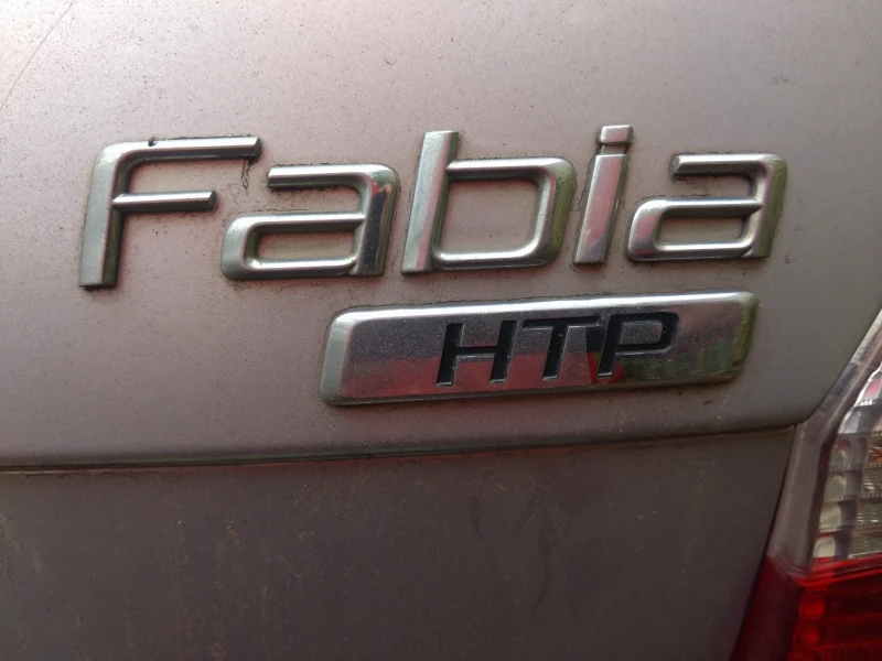 Skoda Fabia, снимка 4 - Автомобили и джипове - 52706507