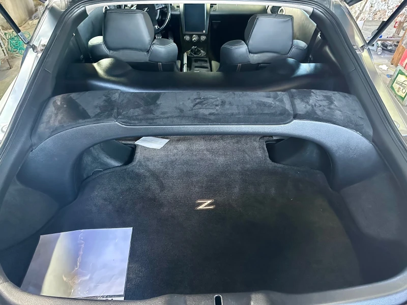 Nissan 350z 3.5, снимка 14 - Автомобили и джипове - 52710440