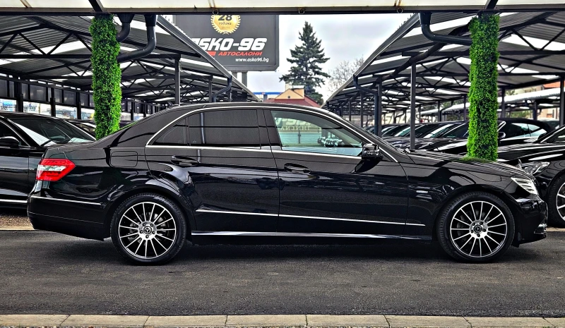 Mercedes-Benz E 350 AMG/4MATIC/GERMANY/AMBIENT/TEMPOMAT/AUTO HOLD/LIZI, снимка 4 - Автомобили и джипове - 52750469