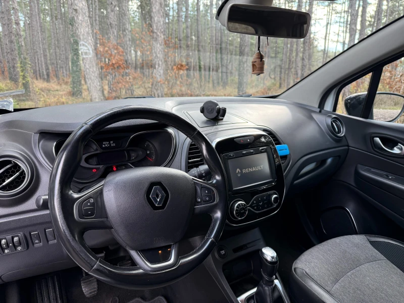 Renault Captur 1.5dci 110k.c./6ск. Full Led/Keyless, снимка 7 - Автомобили и джипове - 52956766