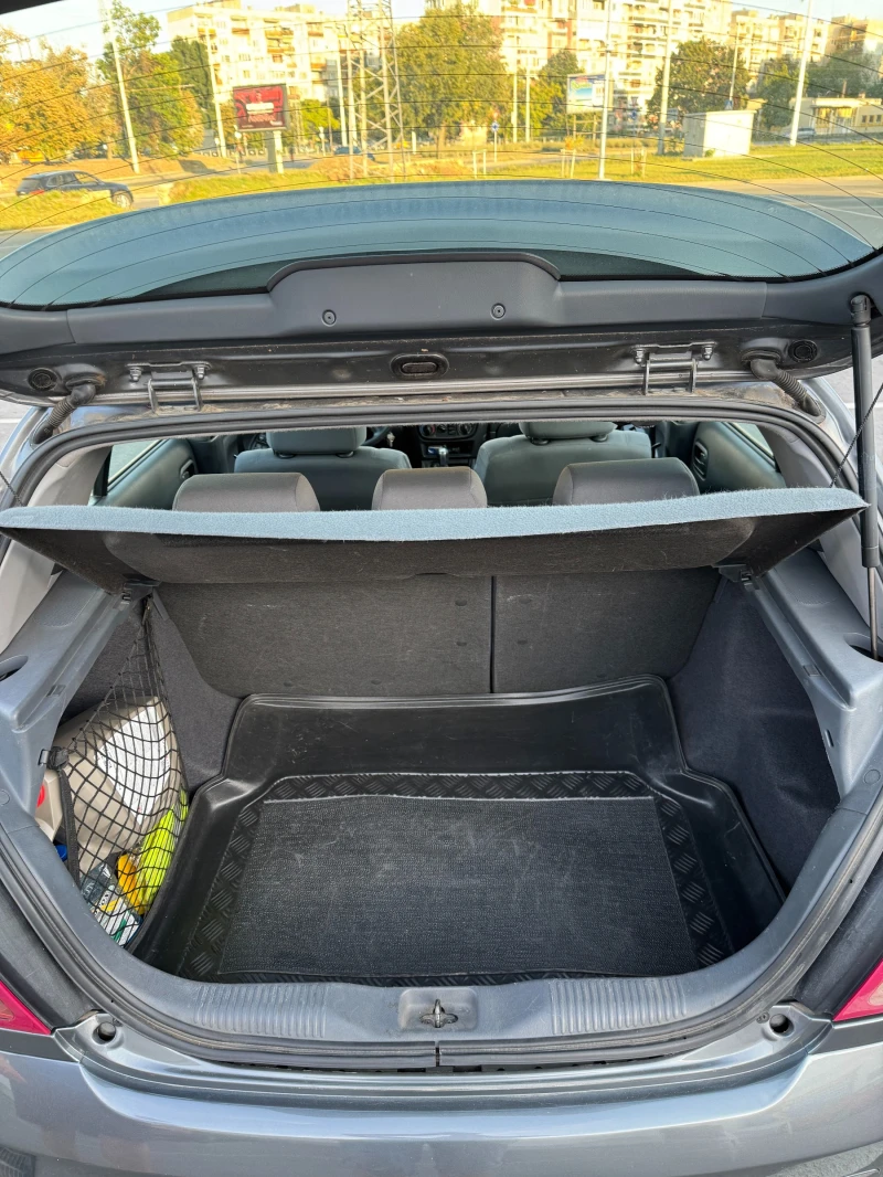 Nissan Almera, снимка 13 - Автомобили и джипове - 53124948