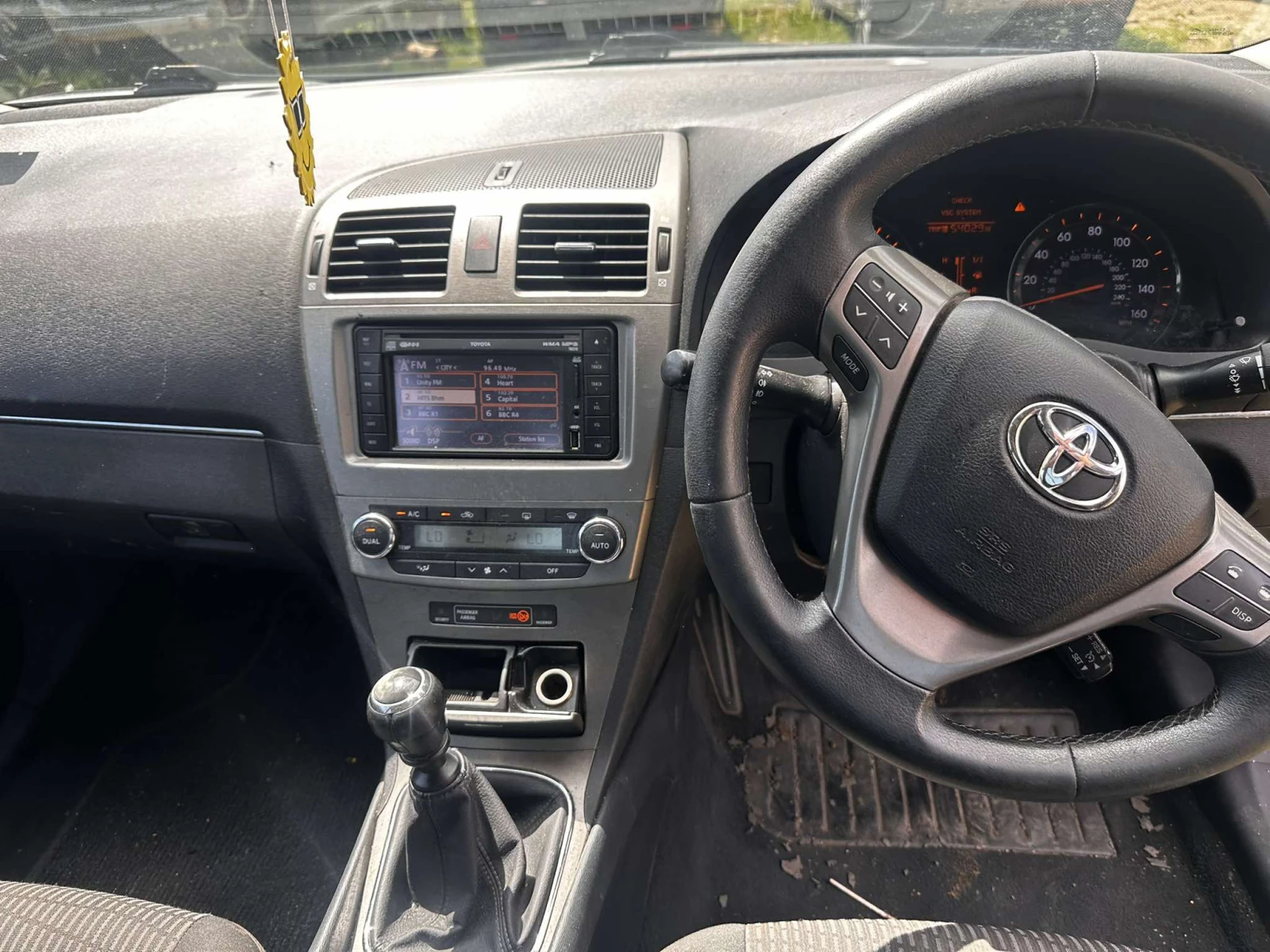 Toyota Avensis 2.0 D-4D (126 ..) | Mobile.bg   13