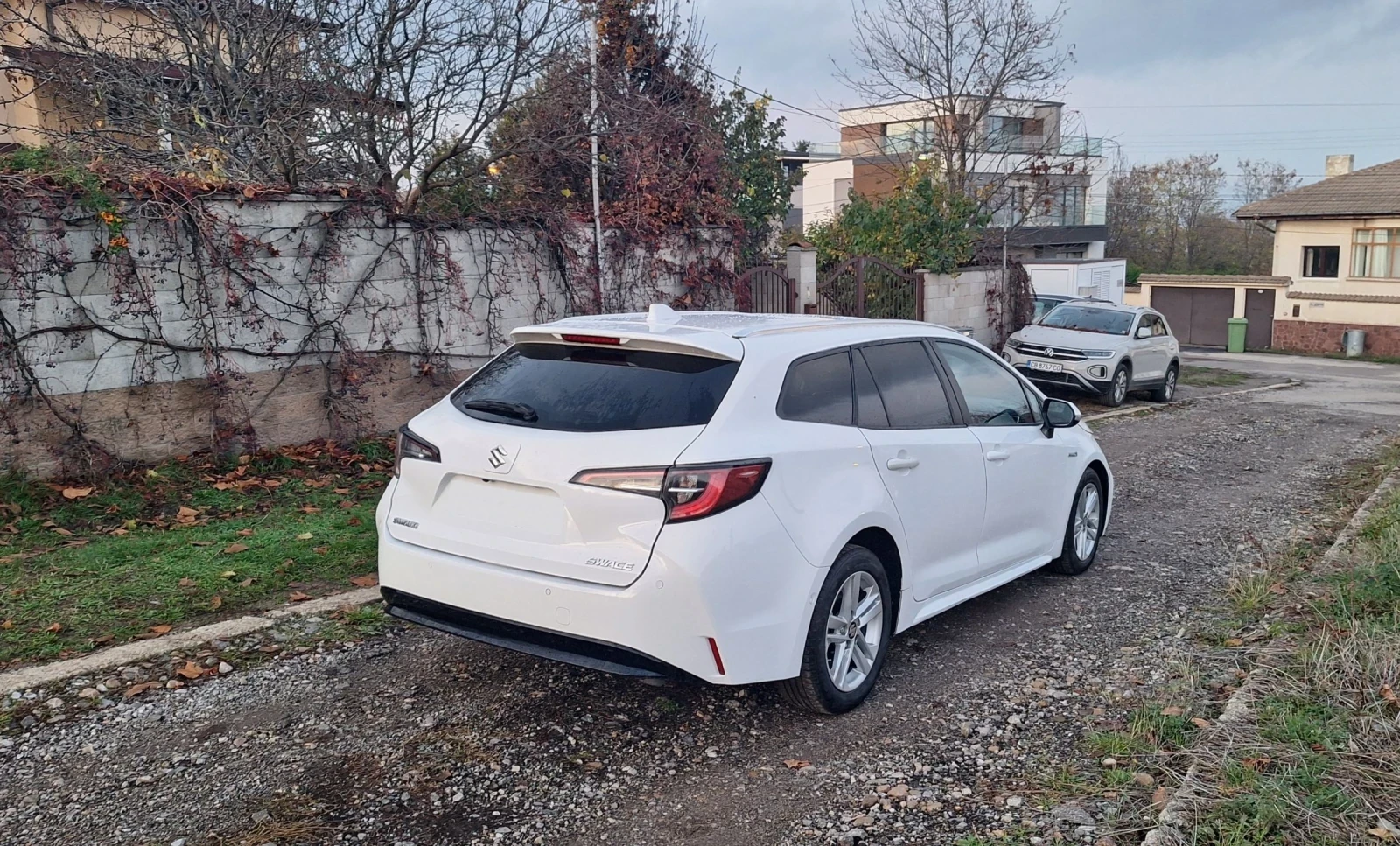 Suzuki Swace 1.8HSD Dynamic Hybrid Benzin LED Full extras | Mobile.bg   4