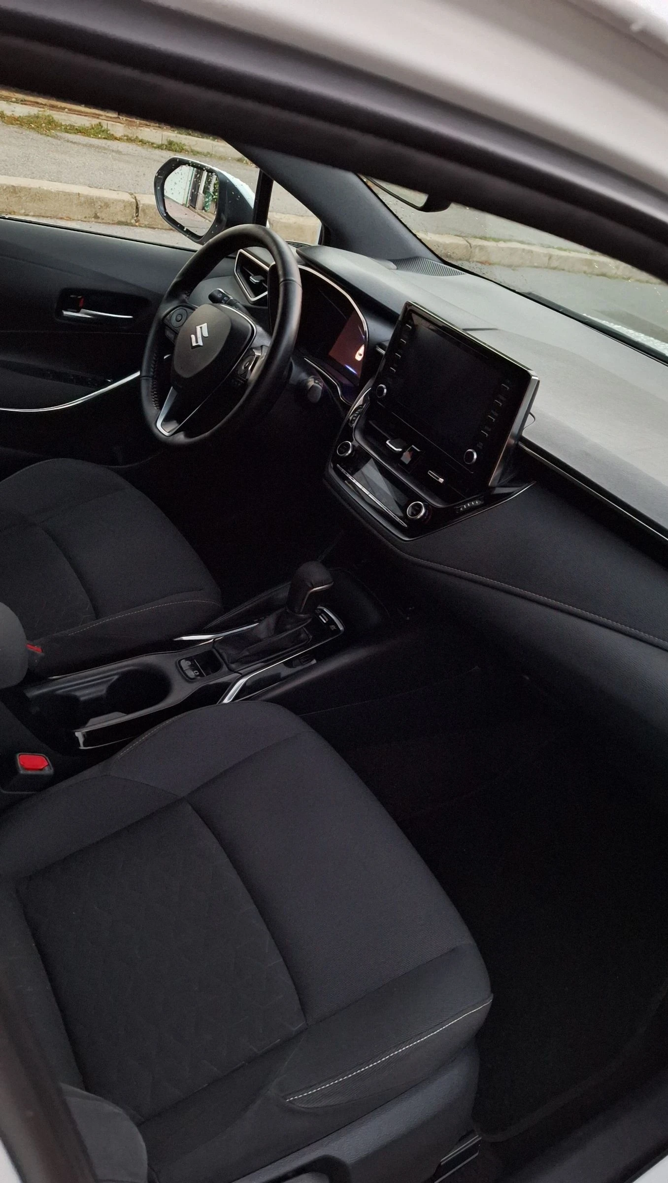 Suzuki Swace 1.8HSD Dynamic Hybrid Benzin LED Full extras | Mobile.bg   13