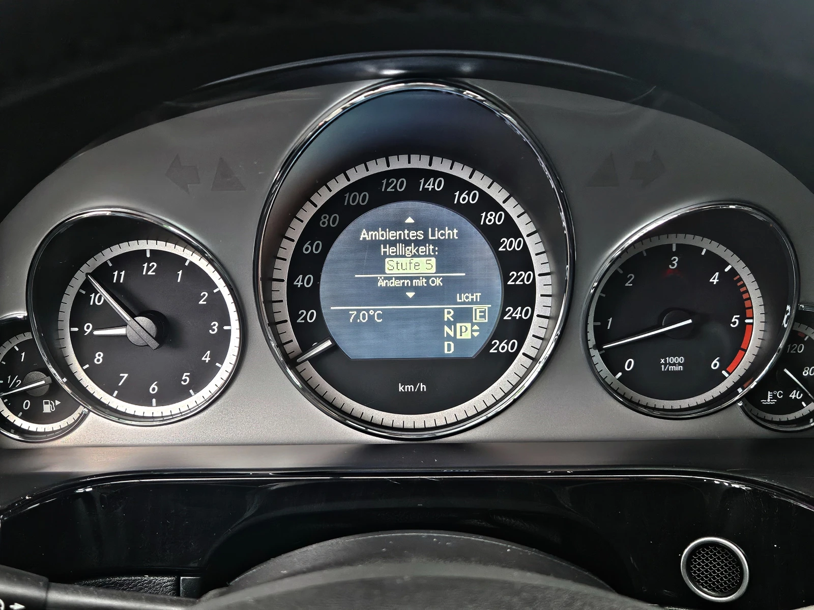 Mercedes-Benz E 350 AMG/4MATIC/GERMANY/AMBIENT/TEMPOMAT/AUTO HOLD/LIZI - изображение 10