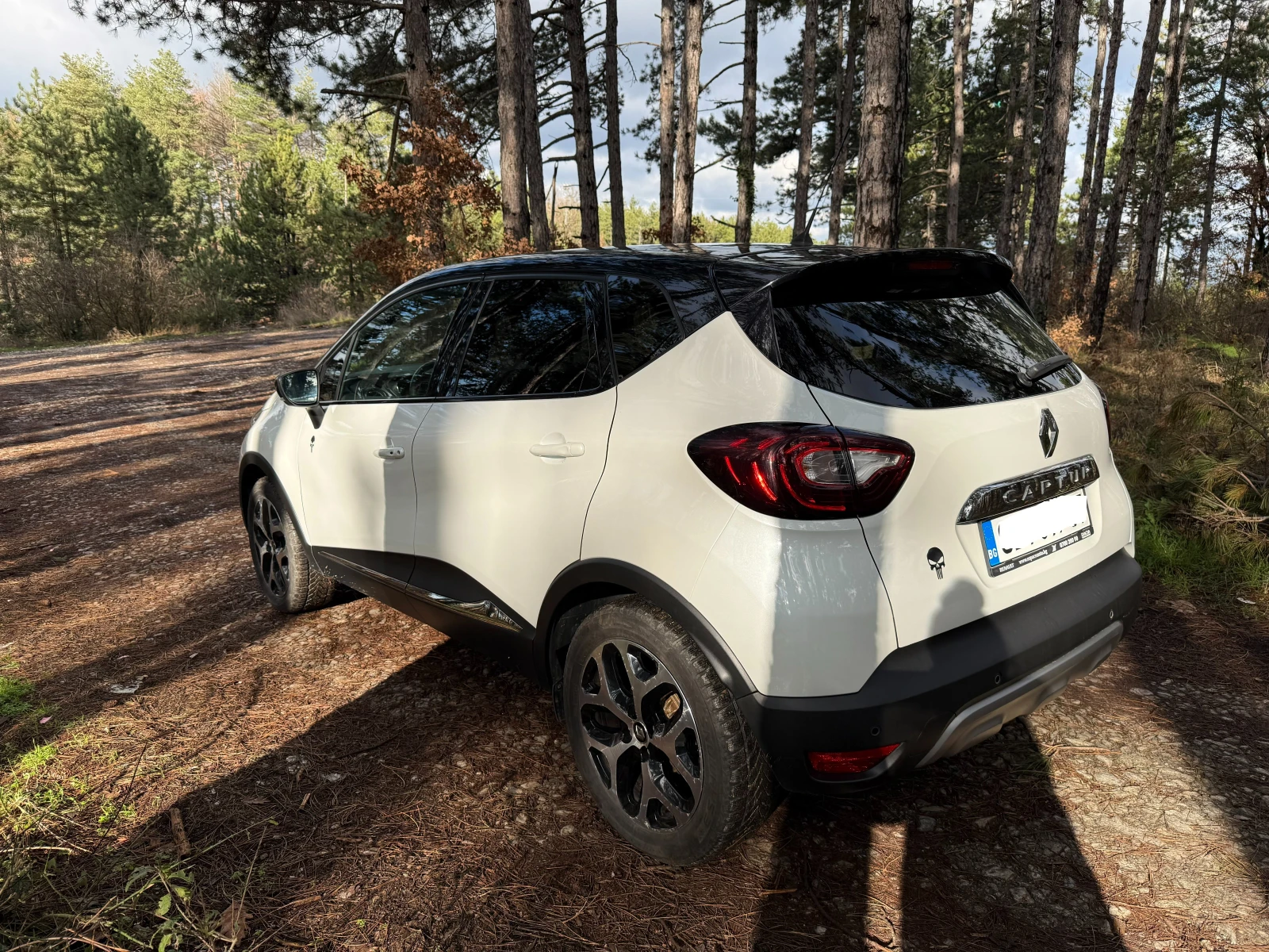 Renault Captur 1.5dci 110k.c./6��. Full Led/Keyless | Mobile.bg � ����������� 4